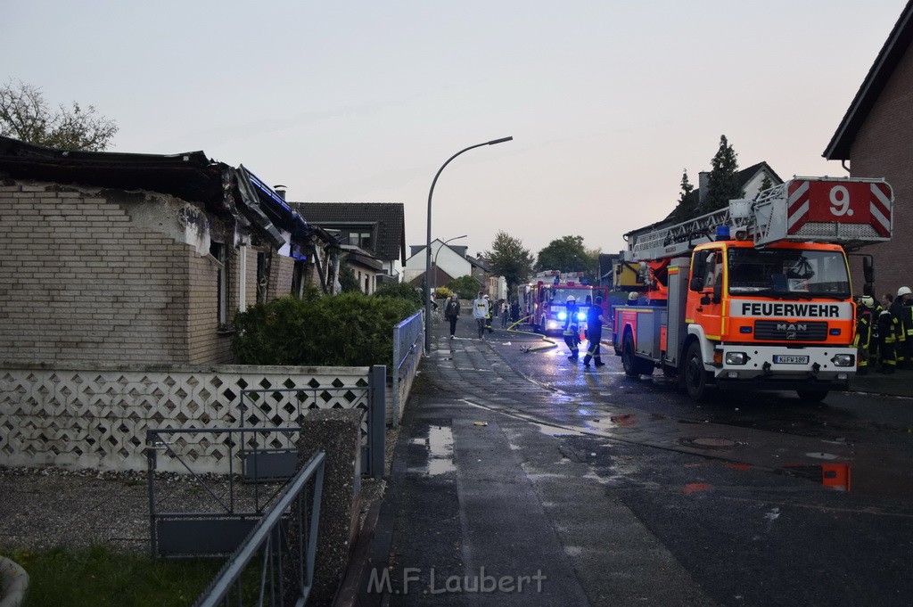 Feuer 2 Y Explo Koeln Hoehenhaus Scheuerhofstr P2029.JPG - Miklos Laubert